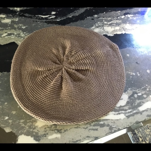 French Knit Brown New Hat - Picture 3 of 12